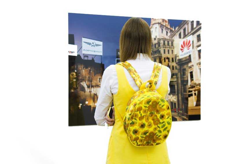 РОСФОТО Визит в музей